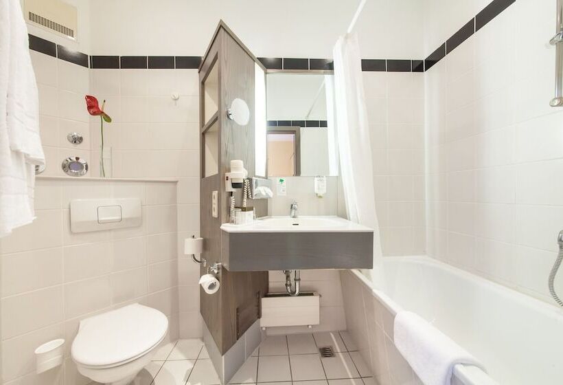 标准间, Offenbacher Hof