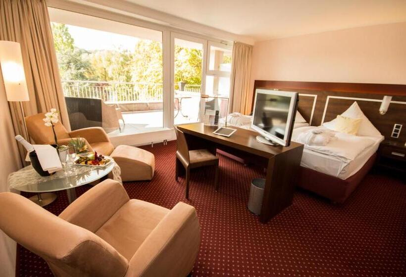 带阳台的高级房间, Ringhotel Zweibruecker Hof