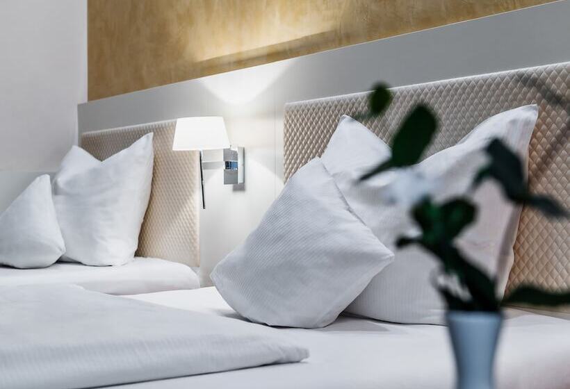 舒适型房间, Royal