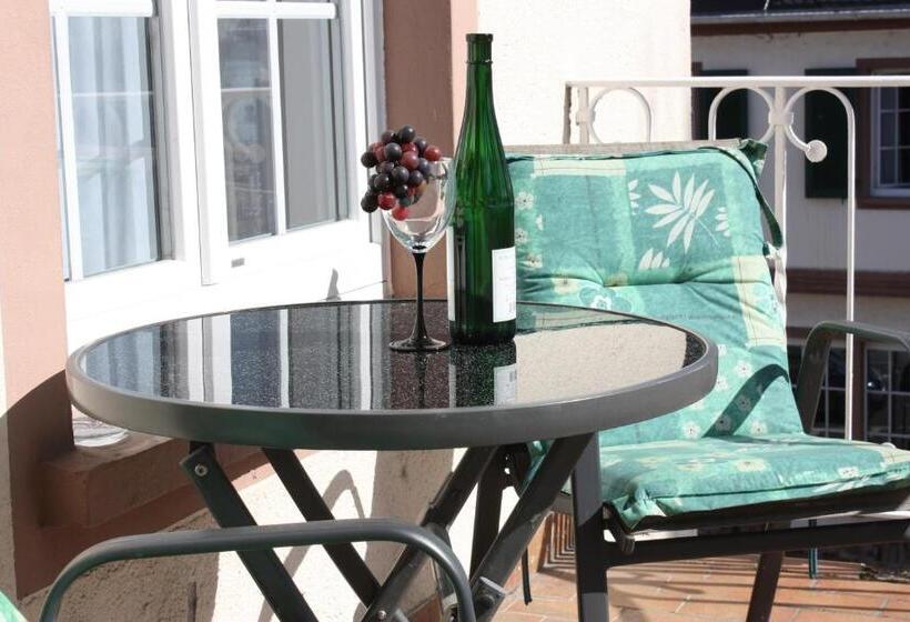 Номер Стандарт с Балконом, Schwan Das Gästehaus Ilse