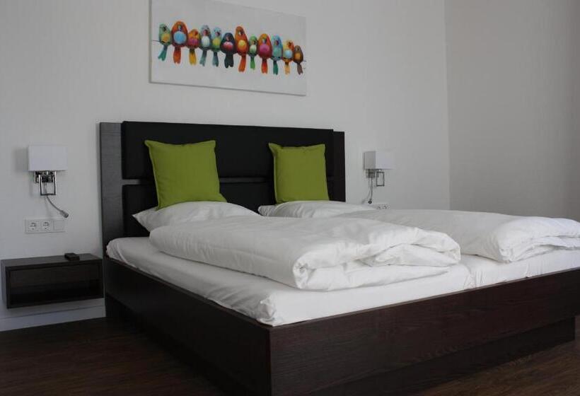 Номер Стандарт с Балконом, Schwan Das Gästehaus Ilse