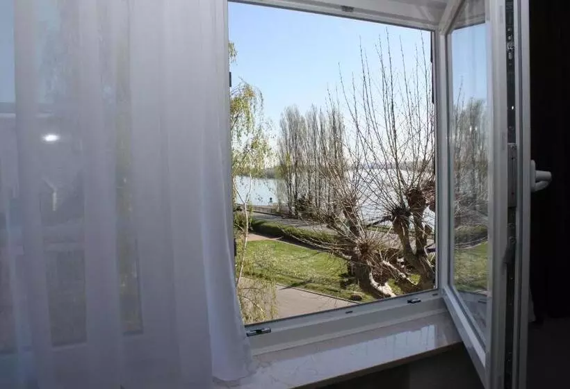 اتاق استاندارد با بالکن, Schwan   Das Gästehaus Ilse