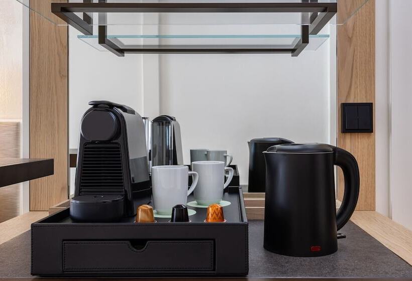 Номер Deluxe, The Westin Grand Frankfurt