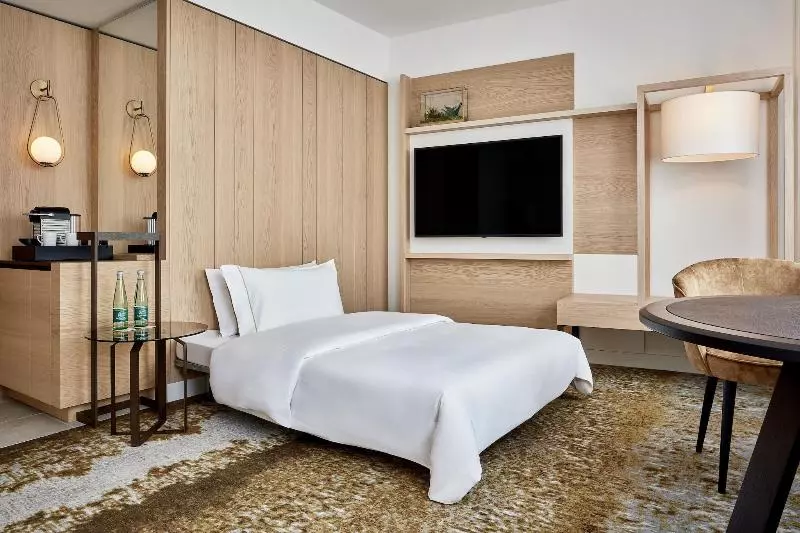キングサイズベッドのクラシックルーム, The Westin Grand Frankfurt