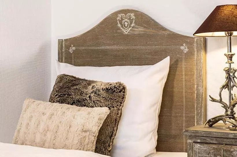 クラシックシングルルーム, Victor S Seehotel Weingärtner Bostalsee