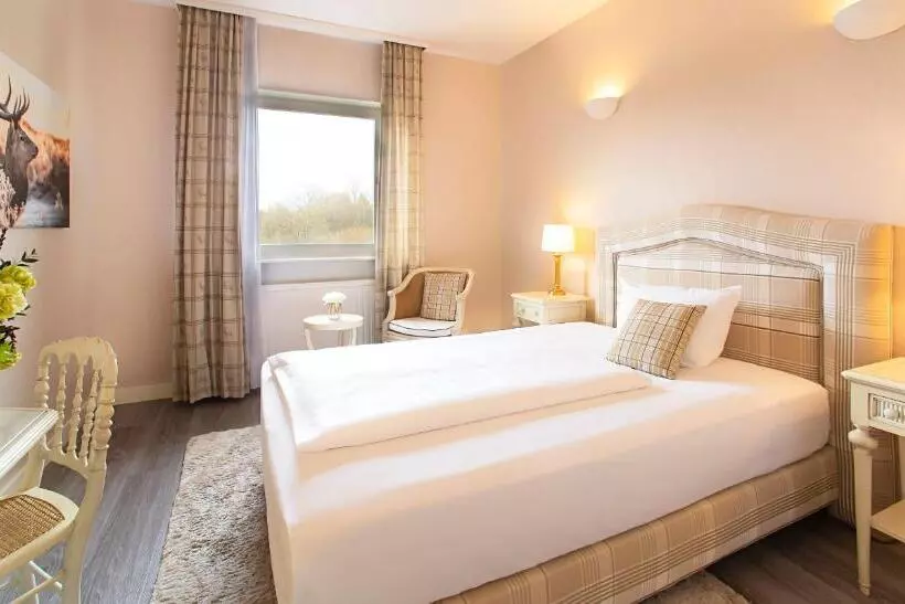 クラシックシングルルーム, Victor S Seehotel Weingärtner Bostalsee