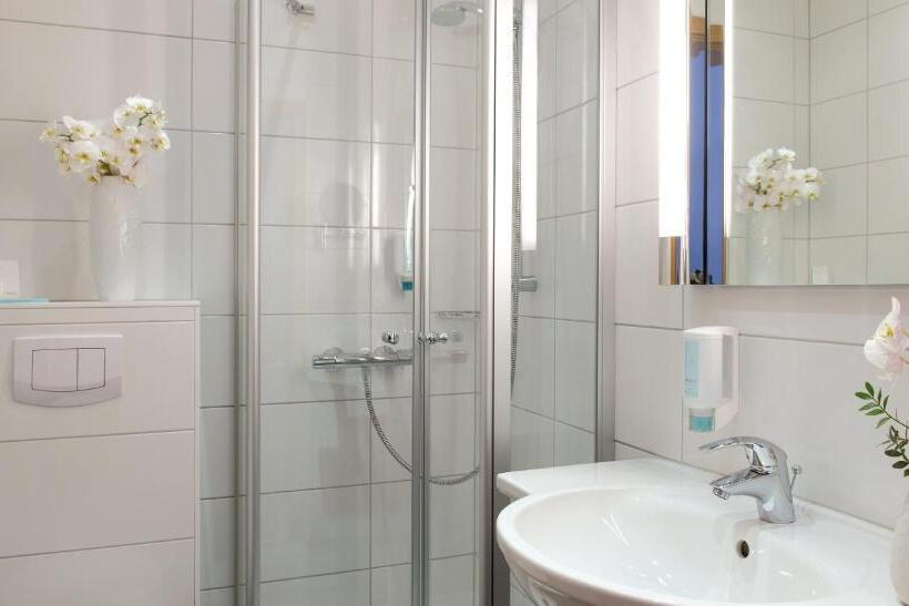 غرفة كلاسيكية, Victor S Seehotel Weingärtner Bostalsee