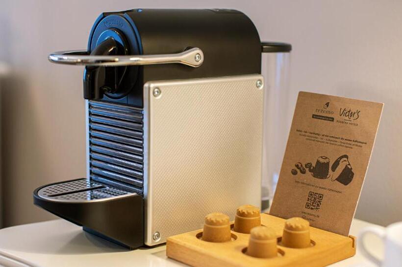 جناح جونيور, Victor S Seehotel Weingärtner Bostalsee