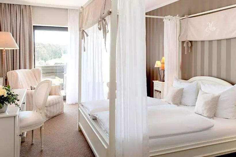 デラックスルーム, Victor S Seehotel Weingärtner Bostalsee