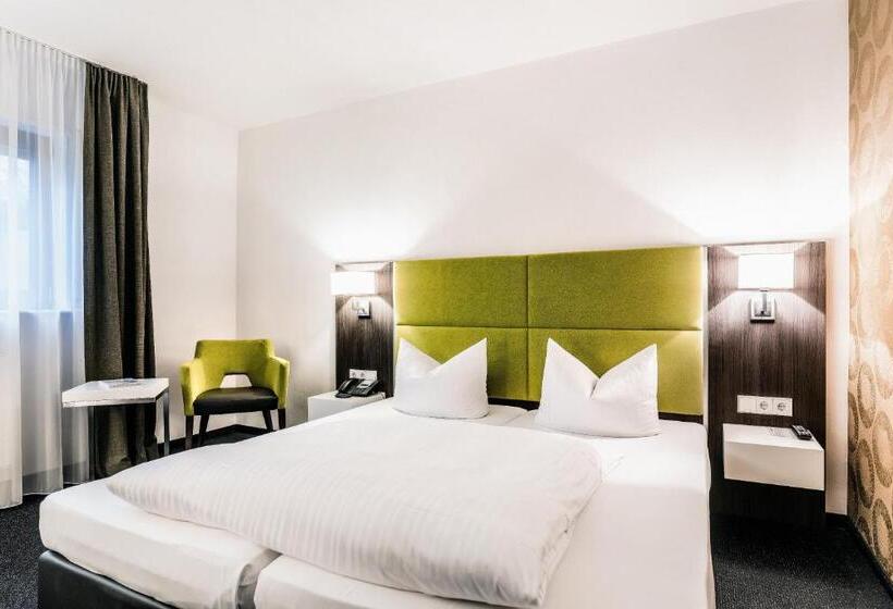 غرفة كومفورت, Vorfelder