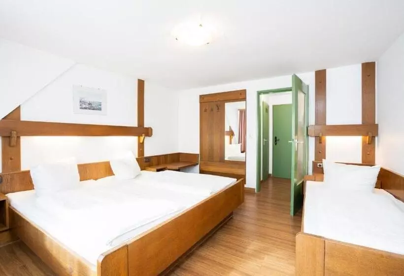 Quarto Triplo Standart, Alt Bamberg