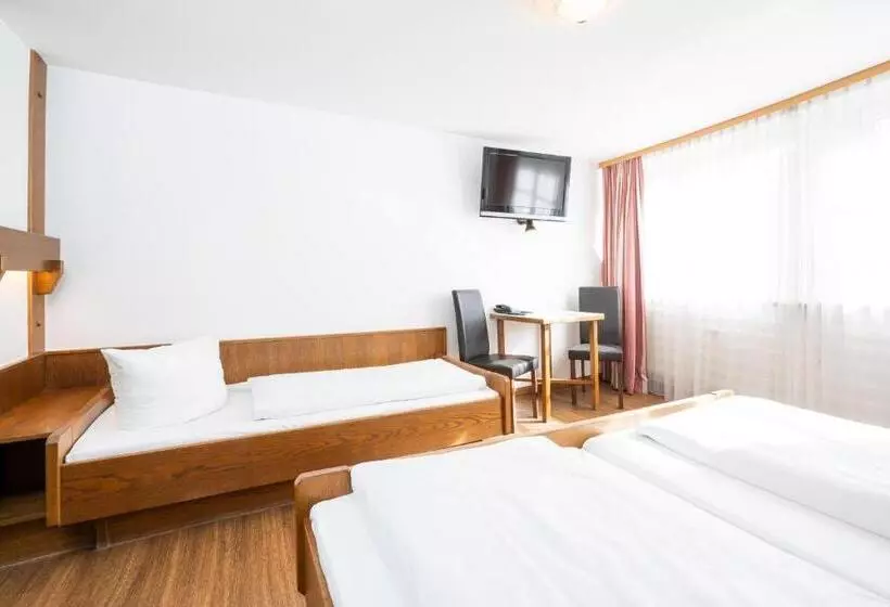 Quarto Triplo Standart, Alt Bamberg