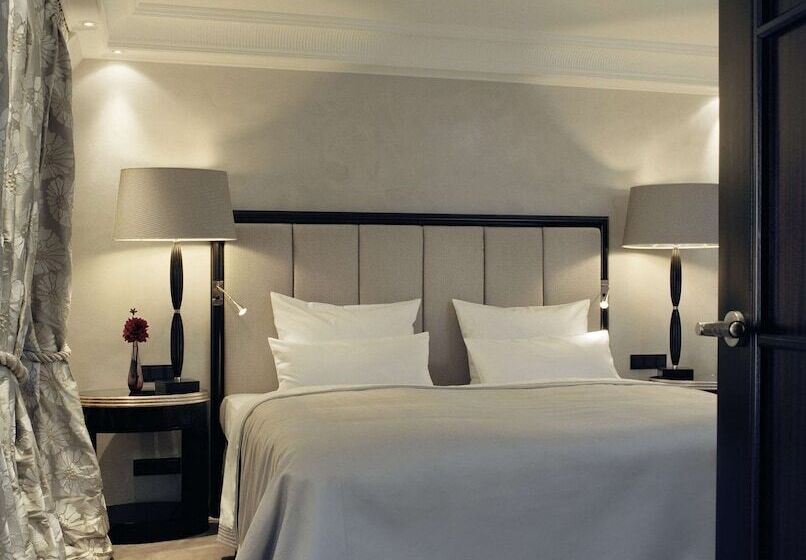 Номер Deluxe, Bayerischer Hof