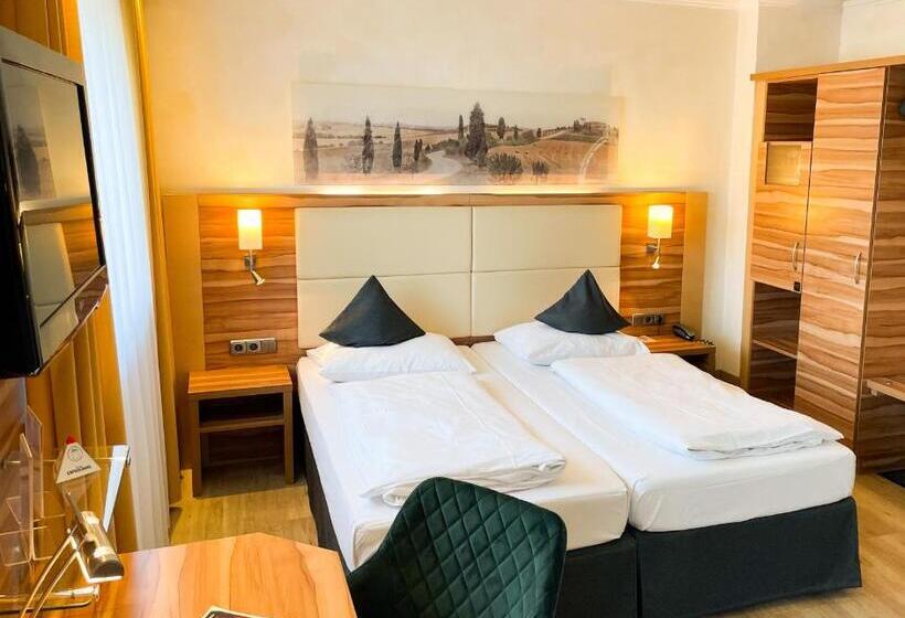 חדר קומפורט, City Hotel Ost Am Kö