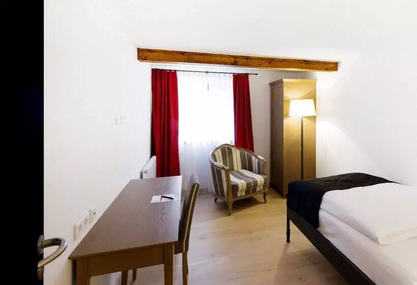 Sviitti, Dormero Hotel Kelheim