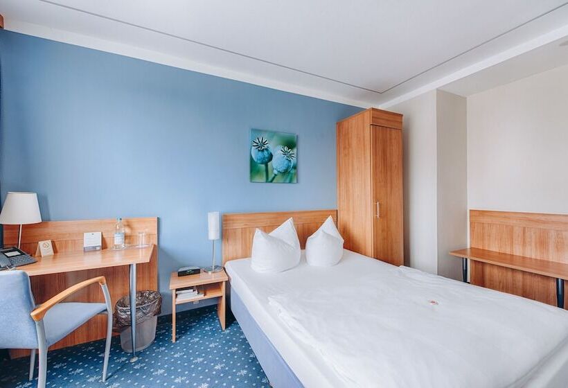 标准单人间, Isartor