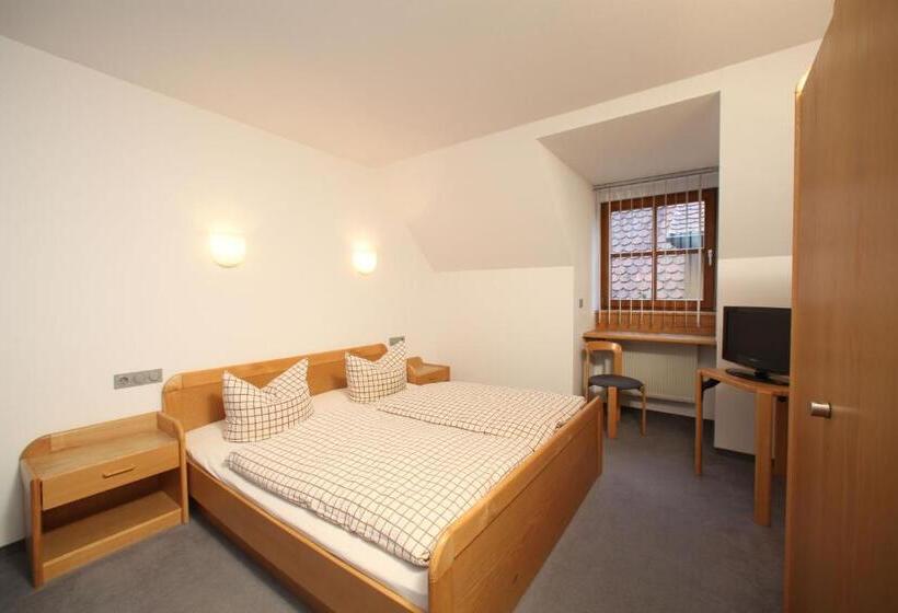 Номер Стандарт, Landgasthof Schuster