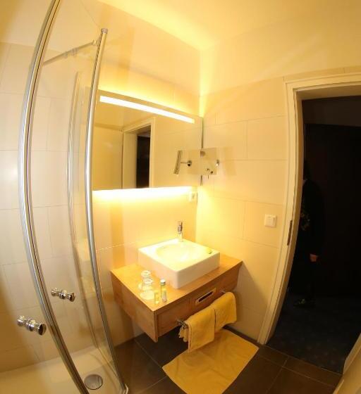 Номер Стандарт Трехместный, Landgasthof Schuster