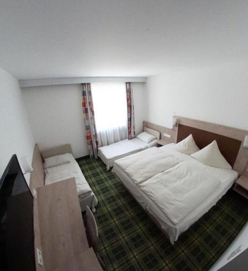 Четырехместный Номер Стандарт, Landgasthof Schuster