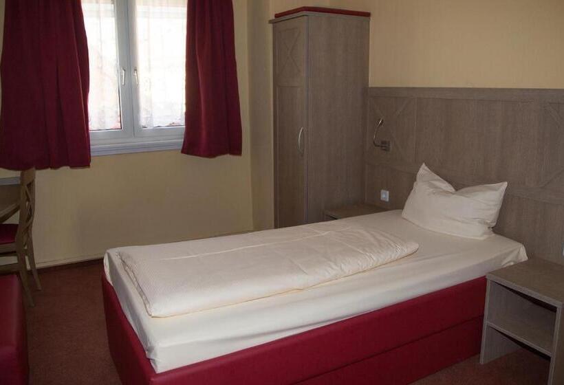 חדר סטנדרט יחיד, Restaurant Löwen