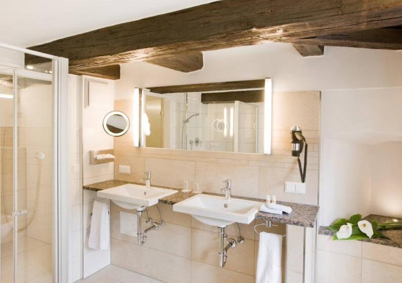 デラックスルーム, Münchner Hof Und Blauer Turm