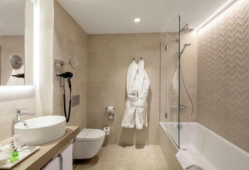 Quarto Premium, NH Collection Munchen Bavaria