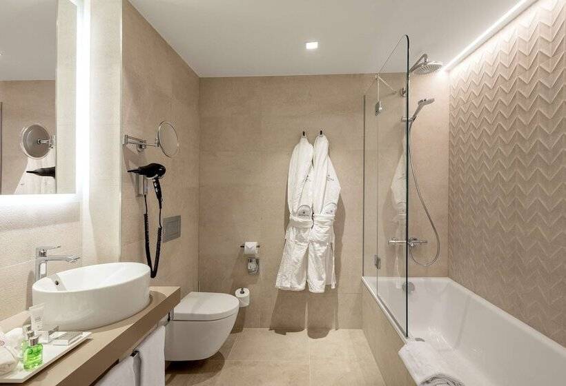 Quarto Premium com Vista, NH Collection Munchen Bavaria