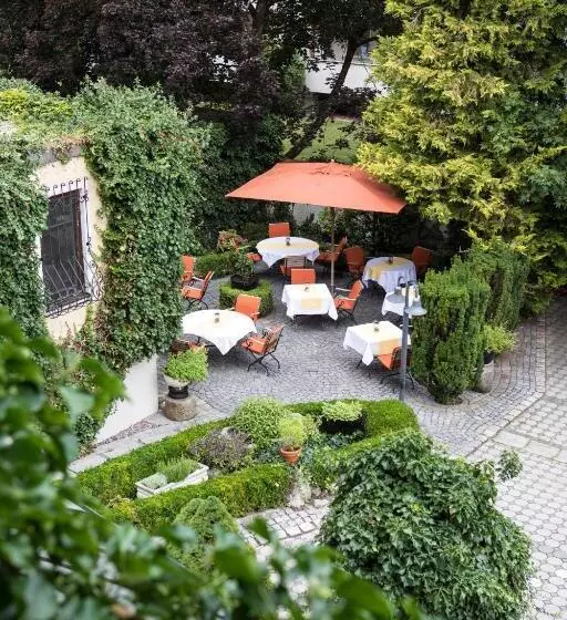 اتاق استاندارد یک نفره, Simones Hotel Fürstenhof