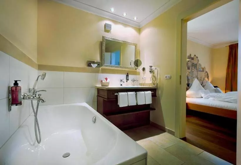 سوییت, Simones Hotel Fürstenhof