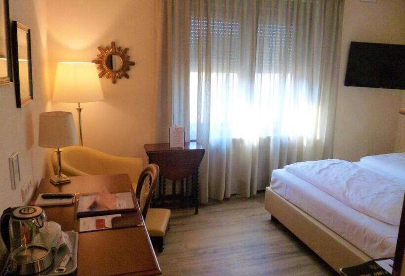 חדר סטנדרט, Simones Hotel Fürstenhof