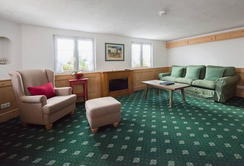 جناح, Schiff Am Schluchsee