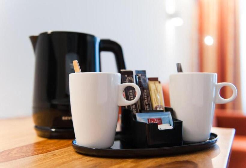 חדר סופריור, Sonnenhügel