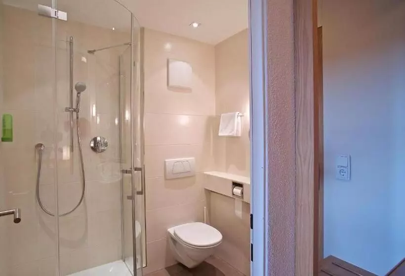 Quarto Quádruplo Estandar, Zur Mühle