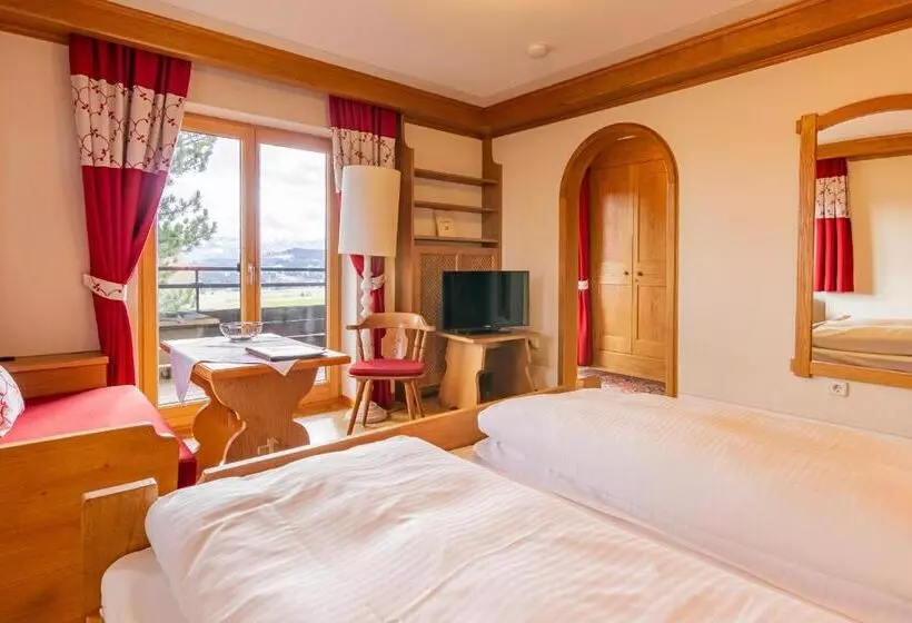 Quarto standart com varanda, Pension Heim