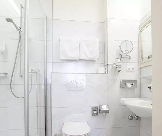 コンフォートルーム, Romantik Hotel Zur Post