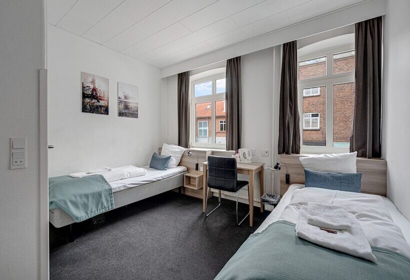 غرفة قياسية, Ansgar