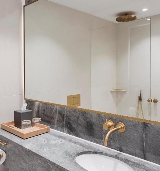 标准间, Copenhagen Admiral