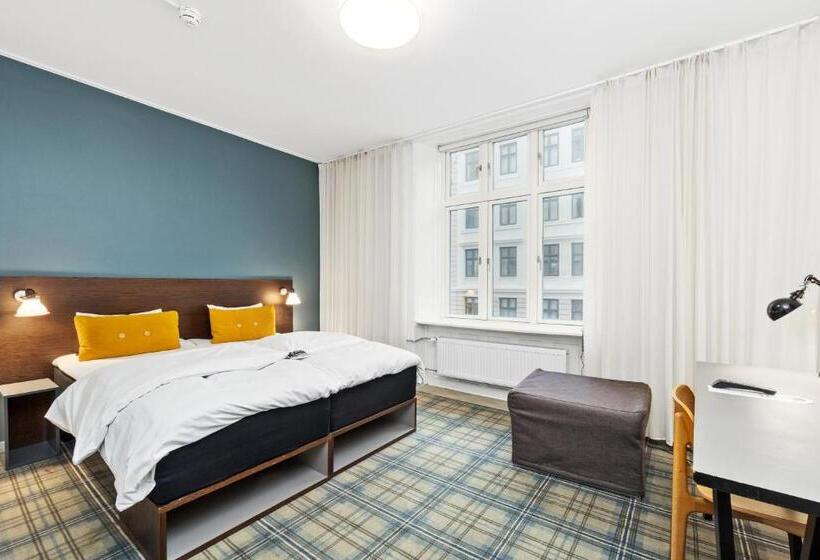 חדר סטנדרט, Ibsens