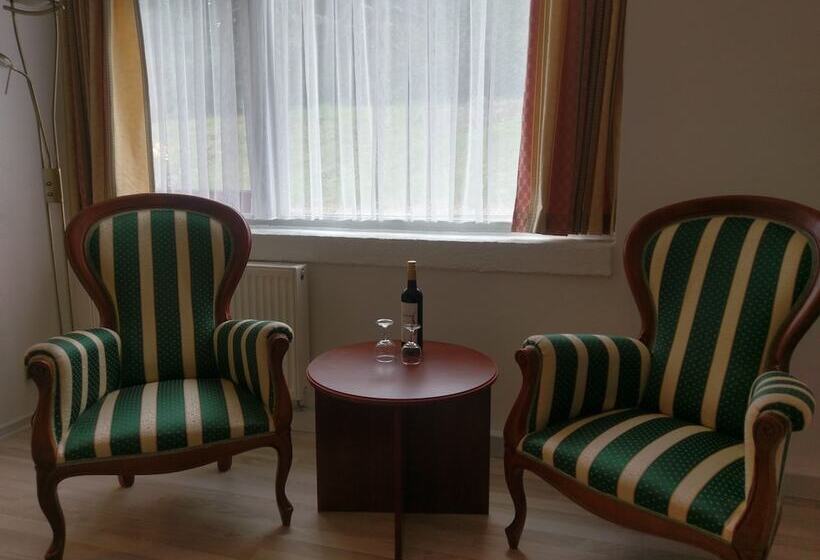 غرفة سوبيريور, Laasby Kro