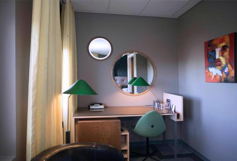 חדר סטנדרט יחיד, Lautrup Park