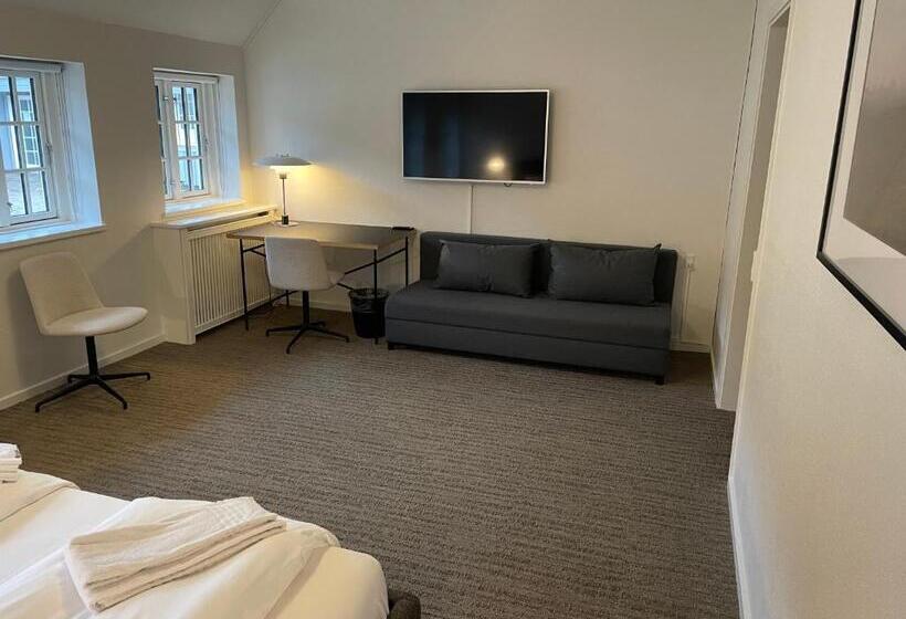 家庭间, Nørrevang