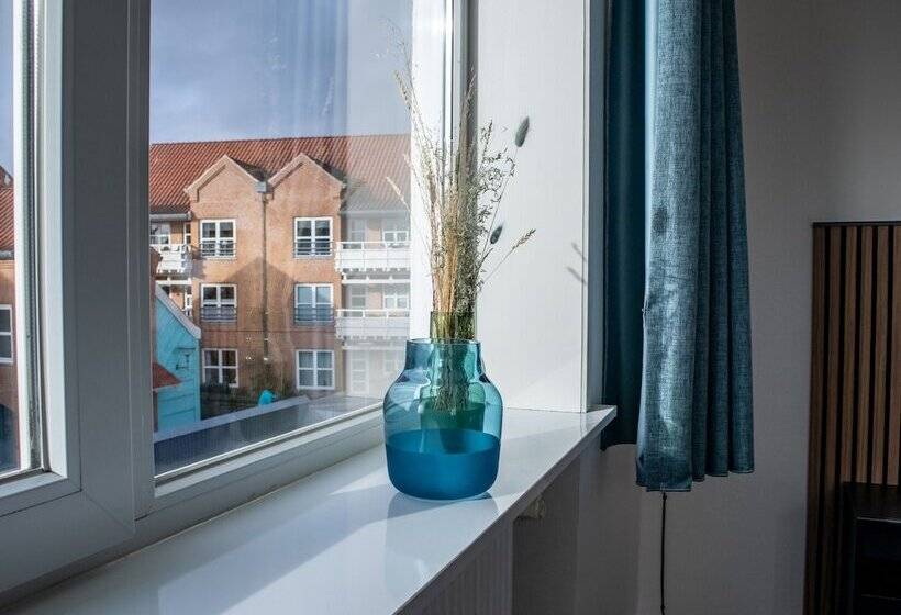 Номер Стандарт, Phønix Hjørring