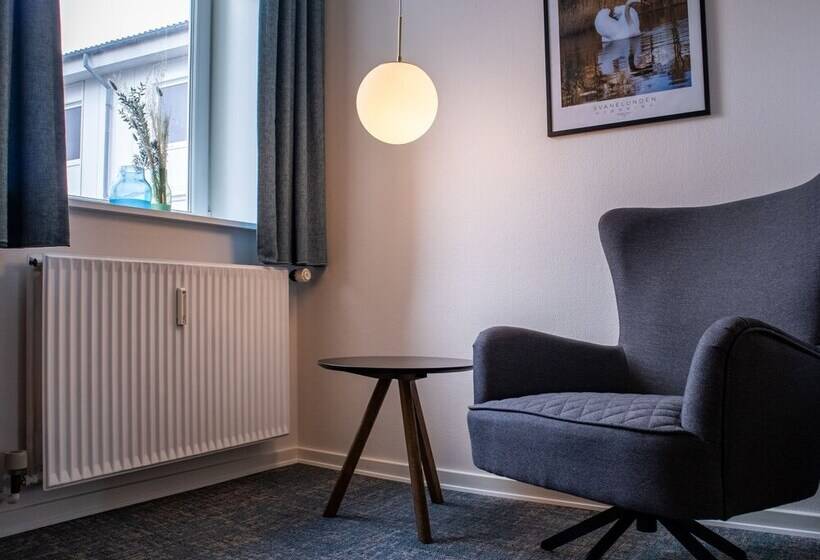 Номер Стандарт Индивидуальный, Phønix Hjørring