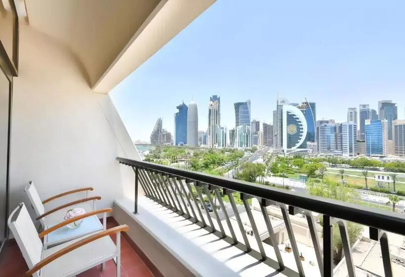 اتاق لوکس با تخت بزرگ, Sheraton Grand Doha Resort & Convention