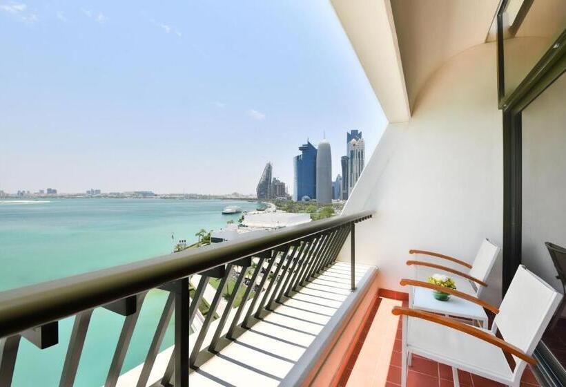اتاق دلوکس با تخت کینگ و چشمانداز, Sheraton Grand Doha Resort & Convention