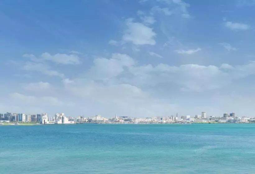 اتاق لوکس با چشمانداز, Sheraton Grand Doha Resort & Convention