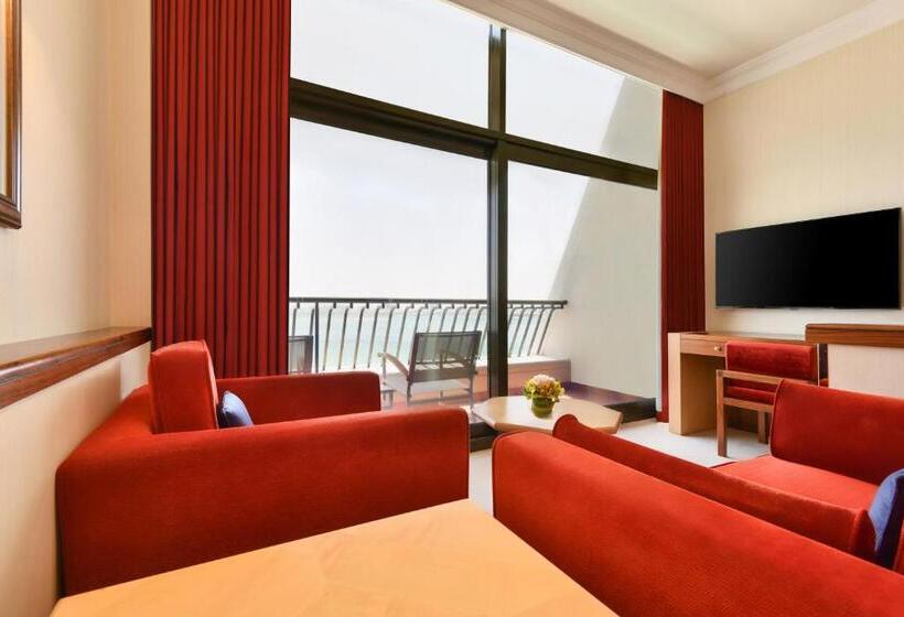 اتاق لوکس با چشمانداز, Sheraton Grand Doha Resort & Convention