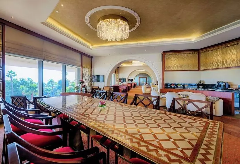 سوییت با چشمانداز دریا, Sheraton Grand Doha Resort & Convention