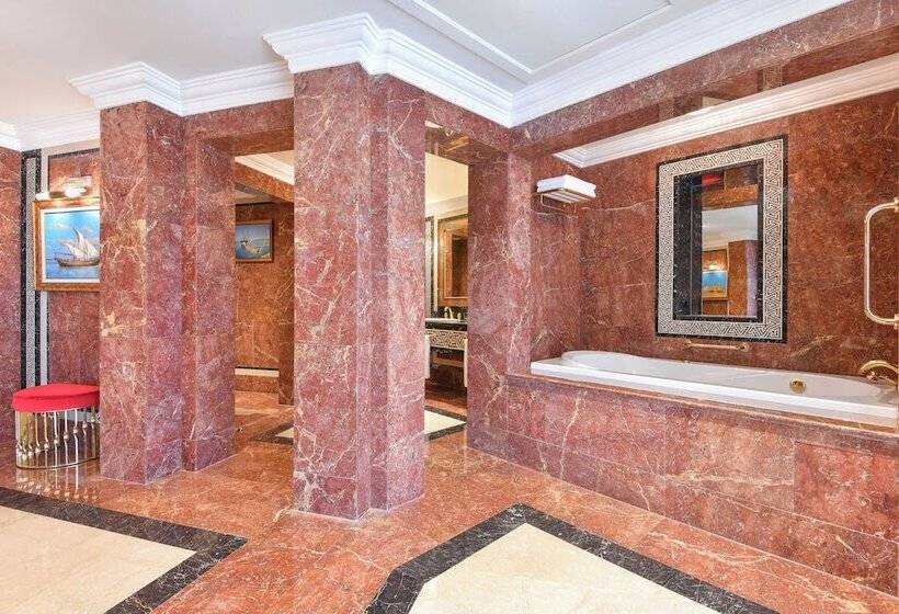 سوییت, Sheraton Grand Doha Resort & Convention