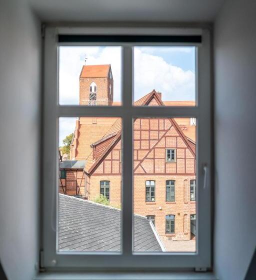 Habitación Estàndard Individual, Stadtkrug